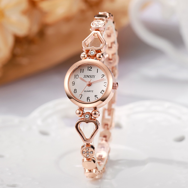 Montres-bracelets tendance pou - Luxury Watch For Girls avis et prix