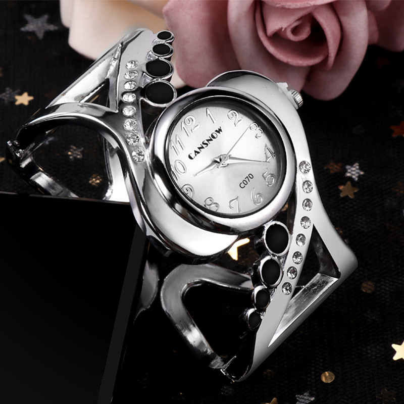 Montre-bracelet de luxe en cri - Luxury Watch For Girls avis et prix